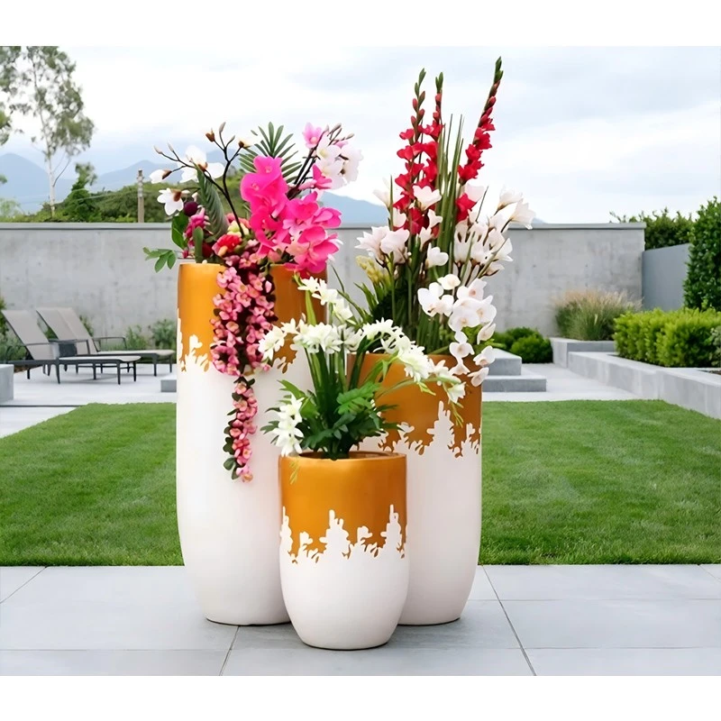 Orange-edged Fiberglass Planter Pot factory