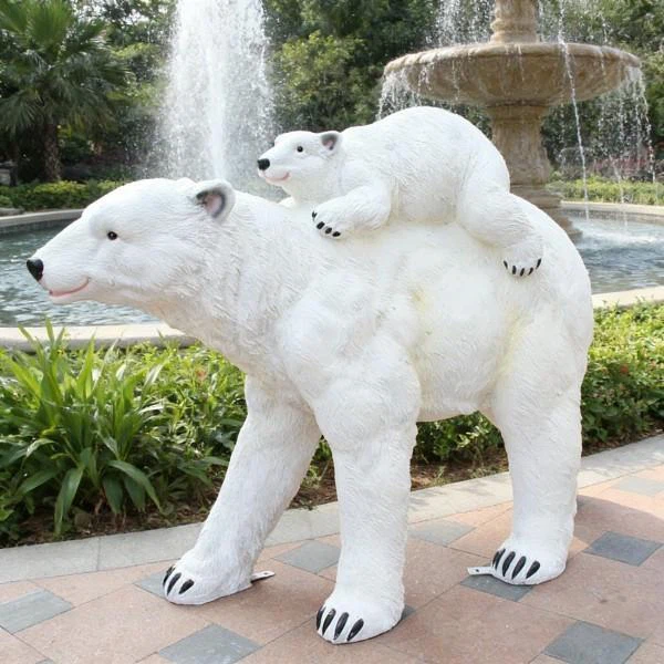 Polar Bear Sculpture